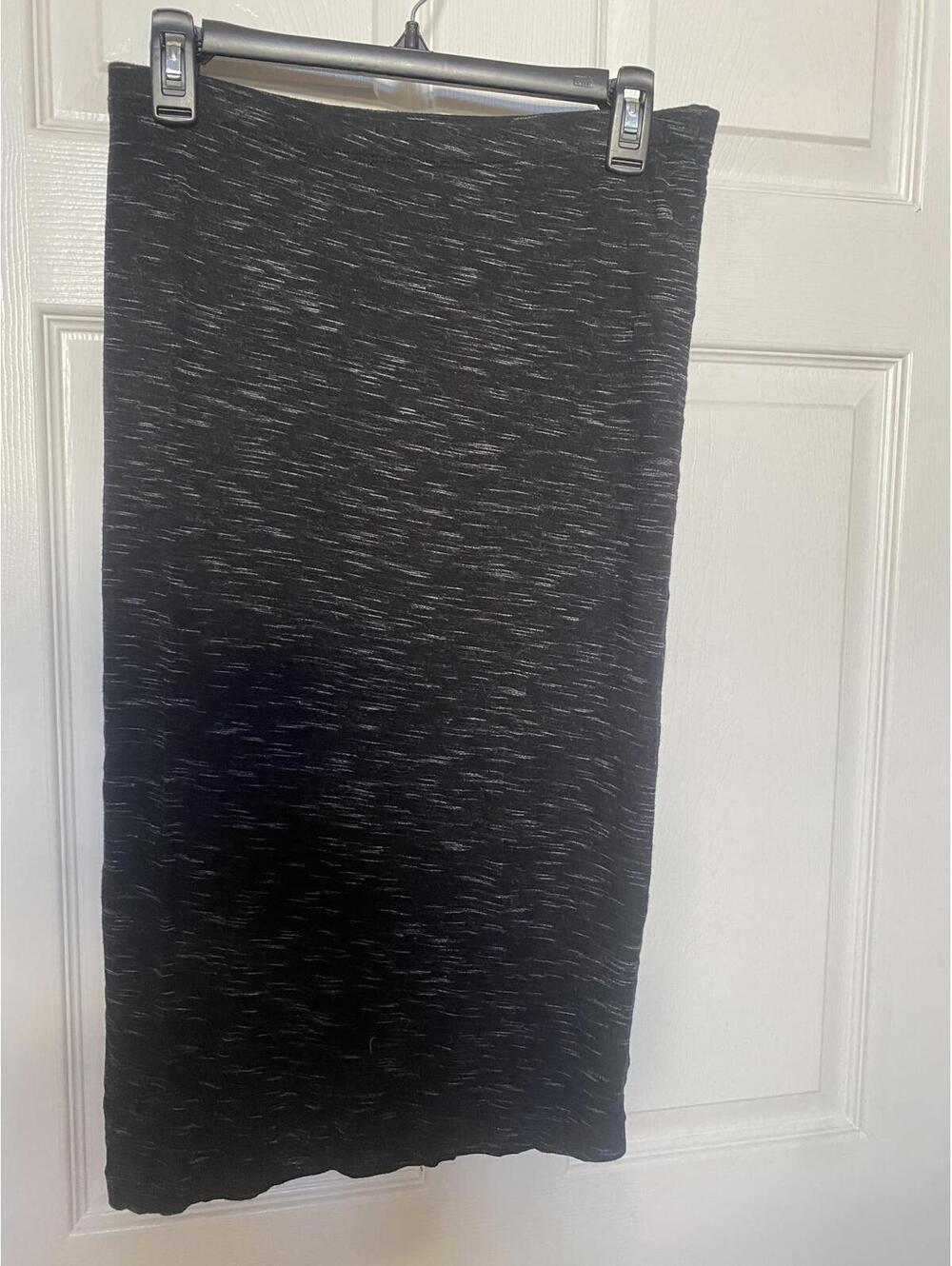 Express Black and White Marled Knit Pencil Skirt Size Small